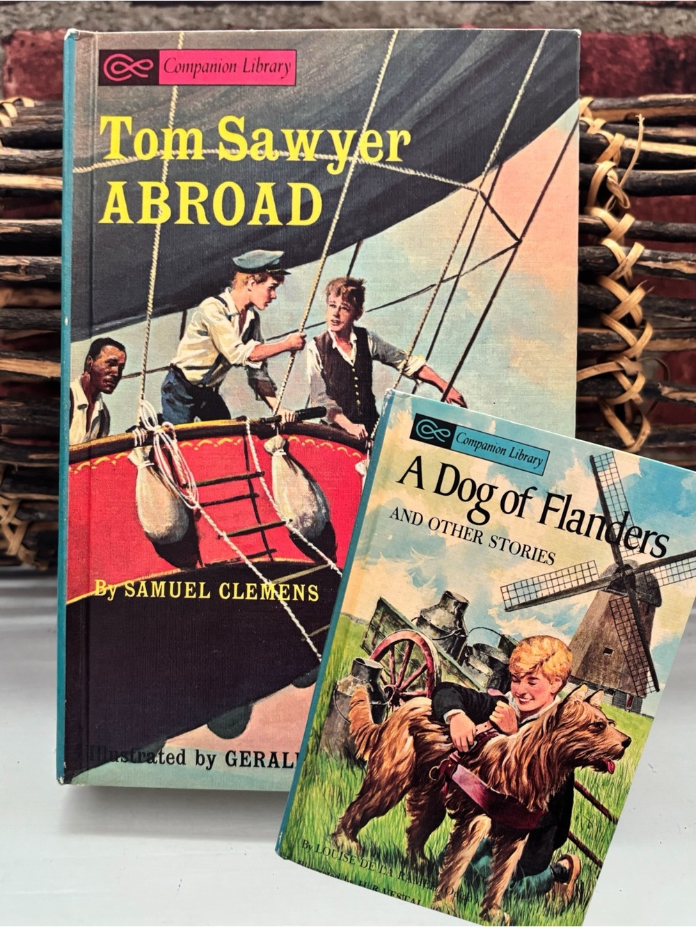 1965 Childrens Classic Stories Tom Sawyer Abroad Plus 5 More in Flip Book
